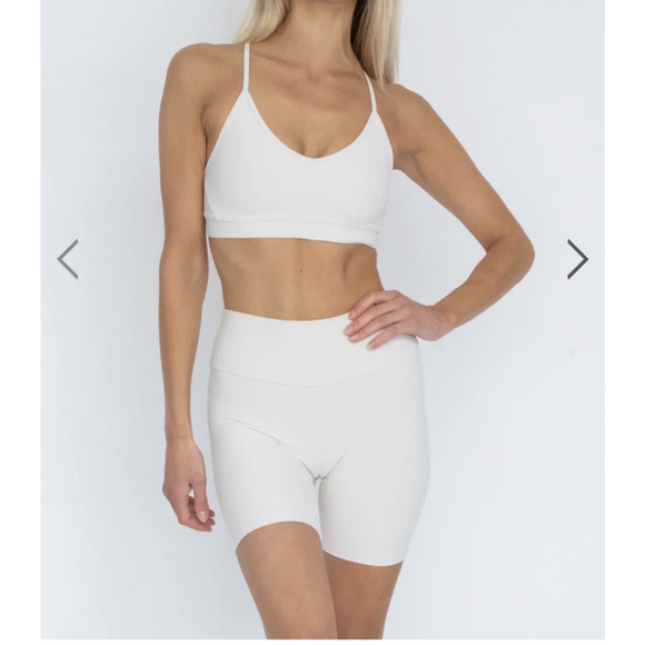 BNWOT Skatie Cece Bike Shorts Vanilla - Picture 1 of 8